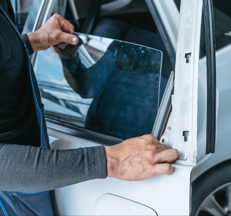 Changing window vehicle