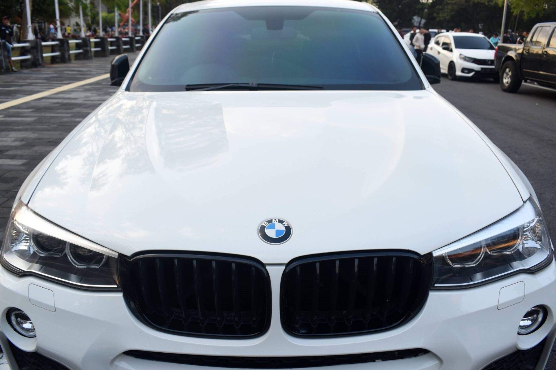 Bmw windshield repair or replacement scaled