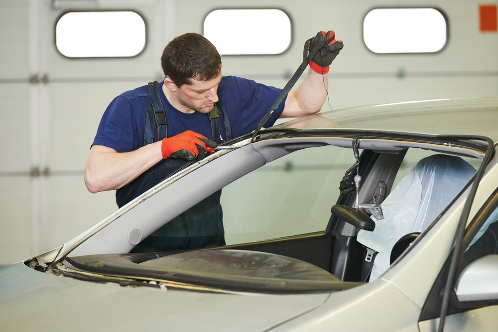 Replacing your windshield mobile windshield replacement calgary