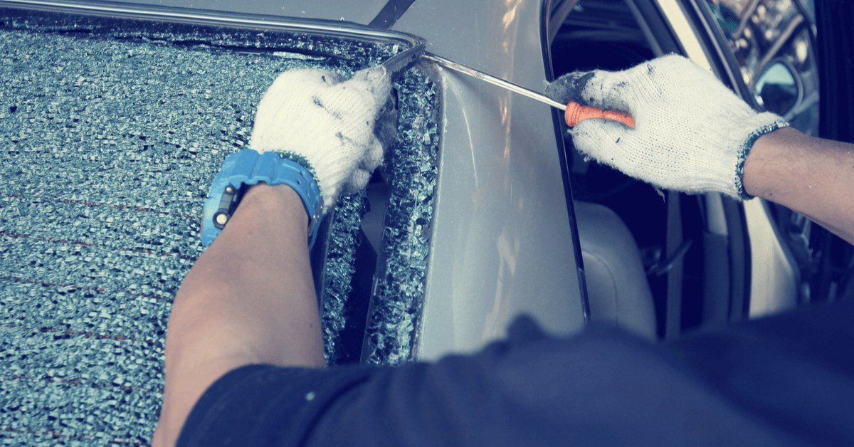 Windshield replacement services in cochrane