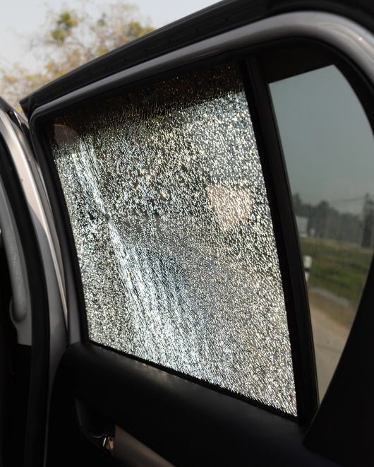 Cracked Car Side Window Replacement