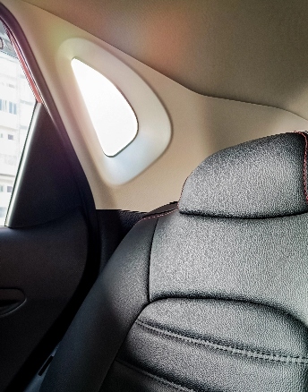 Mobile Car Quarter Glass Replacement